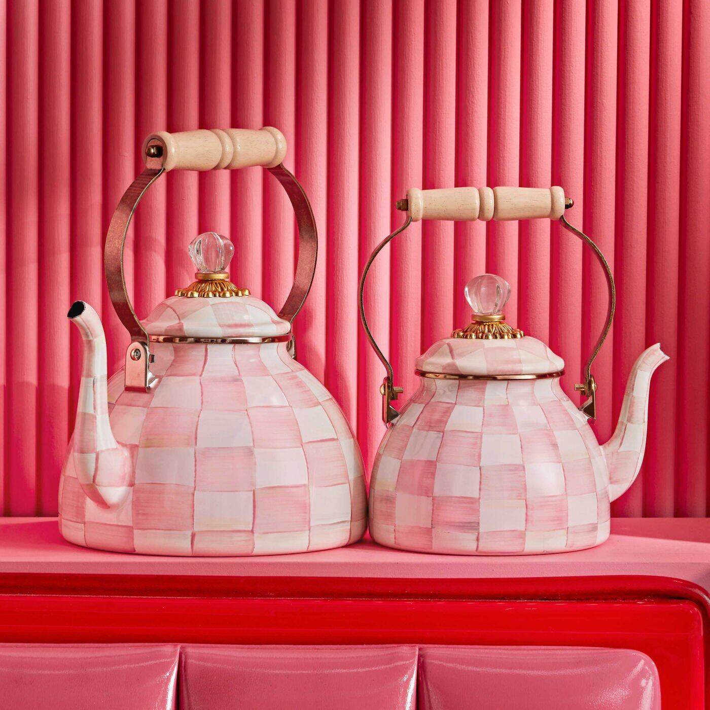 New Rosy Check Enamel Tea Kettle 1,89L